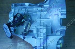 FORD КОРОБКА ПЕРЕДАЧW MONDEO 1.8 2.0 4S7 год,7002CA