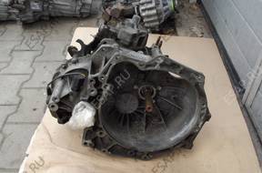 FORD MONDEO MK2 1.8 C72T-7F096 КОРОБКА ПЕРЕДАЧW