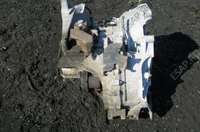 FORD MONDEO MK3 1.8 КОРОБКА ПЕРЕДАЧ 4S7 год,7002BA