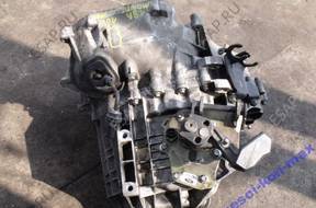 FORD MONDEO MK3 1.8 КОРОБКА ПЕРЕДАЧ