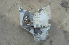 FORD MONDEO MK3 1.8  КОРОБКА ПЕРЕДАЧW 4S7 год,-7002-BB