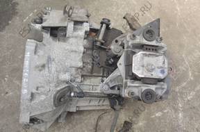 FORD MONDEO MK3 2,0 16V КОРОБКА ПЕРЕДАЧ