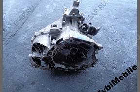 FORD MONDEO MK3 2.0TDCI КОРОБКА ПЕРЕДАЧW 3S7 год,7002CD