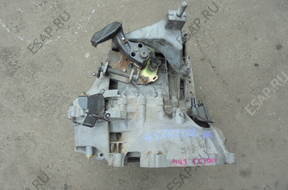 FORD MONDEO MK3 2.0TDCI КОРОБКА ПЕРЕДАЧW 4S7 год,7002AA