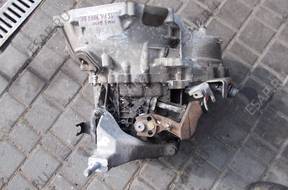 FORD MONDEO MK3 КОРОБКА ПЕРЕДАЧW 1.8 2.0 16V