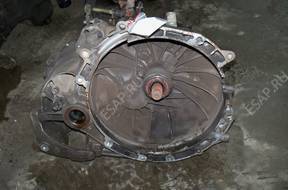 Ford Mondeo Mk3 КОРОБКА ПЕРЕДАЧw kompl 2.0 TDDI 2001 год