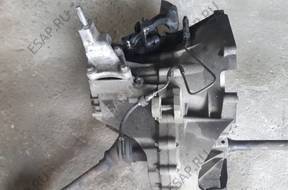 FORD MONDEO MK3 ST КОРОБКА ПЕРЕДАЧW 6S7 год,-7002-CB