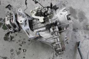 FORD TRANSIT CUSTOM 2.2 TDCI КОРОБКА ПЕРЕДАЧ