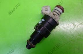 Форсунка  078133551A AUDI 100 C4 2.6 1993 год