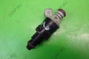 Форсунка  078133551A AUDI 100 C4 2.6 1993 год