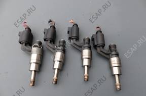 Форсунка  1,6 FSI BLF AUDI A3 8P 0261500016