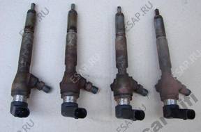 Форсунка  1.5 DCI Renault 8200294788 Scenic II