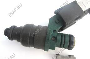 Форсунка  1.6 8V SR AKL VW GOLF IV 037906031AA