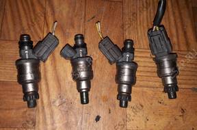 Форсунка   195500 2040 MAZDA MX3 323 1.6 1.3