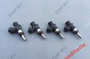 Форсунка  4 ШТ.. 06L906031A 2.0 TFSI AUDI S3 8V