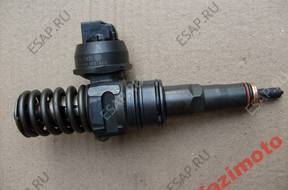 Форсунка A3 TOURAN LEON GOLF  0414720215 038130073AG