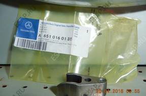 Форсунка APKA КРЕПЛЕНИЕ  MERCEDES M651