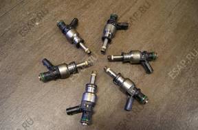 Форсунка  AUDI 3.0 S4 S5 CAK 206E036K