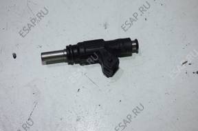 Форсунка  AUDI A3 1.8 T 06A906031S