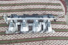 Форсунка AUDI A3 8L ТОПЛИВНАЯ РАМПА  1.8 06A133317B