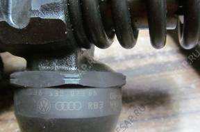 Форсунка AUDI A3 8P1 1.9 TDI   038130073BN