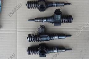 Форсунка AUDI A3 LEON GOLF V 2.0 TDI НАСОС  03G130073B