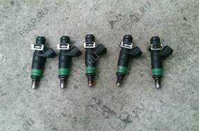 Форсунка   AUDI A4 A6 3.0 V6 ASN 06C133551
