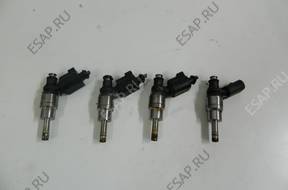 Форсунка    AUDI A4 B7 2.0 TFSI 06F906036A