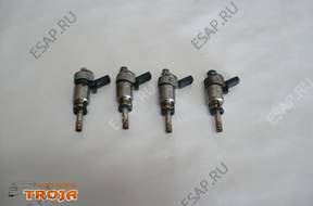 Форсунка AUDI A4 B8 VW 1.8 TFSI  06H906036H