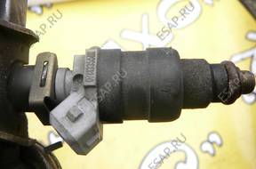 Форсунка AUDI A4 PASSAT B5 1.8B  ТОПЛИВА 078133551N