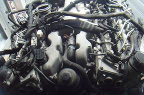 Форсунка AUDI Q7 6.0 CCG V12  OSPRZĘT SILNIKA