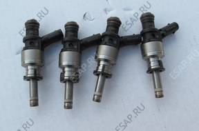 Форсунка  AUDI RS6 RS7 4.0TFSI 3079036N