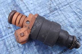 Форсунка AUDI VW 2.6 V6   078133551AA