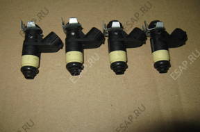 Форсунка , AUDI,VW,SEAT,SKODA 036906031M