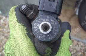 Форсунка AUDI VW SKODA 2.0 TDI   03L130277J