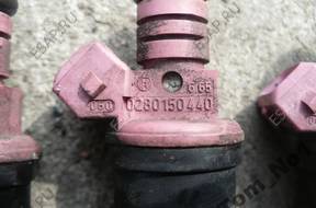 Форсунка BMW E38 E39 528 E36 M52 Bosch  0280150440