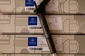 Форсунка  BOSCH  6420700587 Mercedes CDI