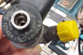 Форсунка  Bosch Mercedes Sprinter 0445110190