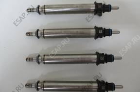 Форсунка C W205  ТОПЛИВА A2780700687 MERCEDES