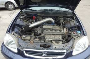 Форсунка CIVIC VI 96   1.4 16V   D14A3