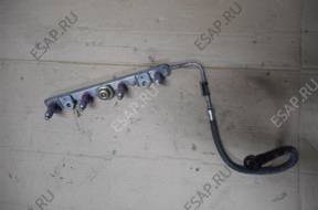 Форсунка  COROLLA VERSO 1.8 VVTI