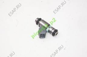 Форсунка  FELICJA OCTAVIA 1.6 VW 032906031A