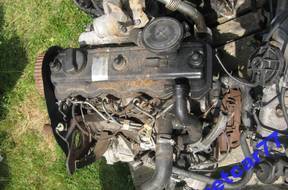 Форсунка GOLF III PASSAT B4 1,9 TDI D ТОПЛИВА