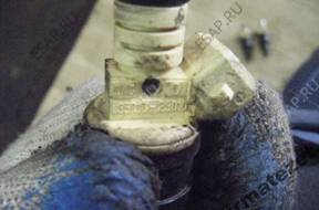 Форсунка HYU COUPE ELANTRA 1.6 1997 год. 35310 23010