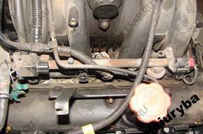 Форсунка JAGUAR S TYPE 4.0 V8   ТОПЛИВНАЯ РАМПА