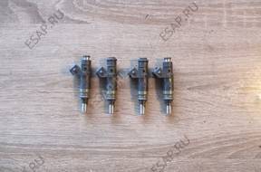 Форсунка  КОМПЛЕКТ 4 ШТ. 7506158 BMW E87 116i E90