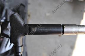 Форсунка Mazda 3  RF7J 2006 2009 2,0 ДИЗЕЛЬ