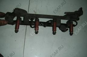 Форсунка MAZDA 323 F BJ 1,4 ТОПЛИВНАЯ РАМПА
