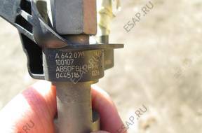 Форсунка MERCEDES 3.0 V6 3.2  0445116026 A6420701187