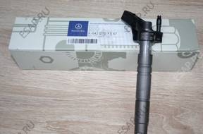 Форсунка  MERCEDES 6420701387